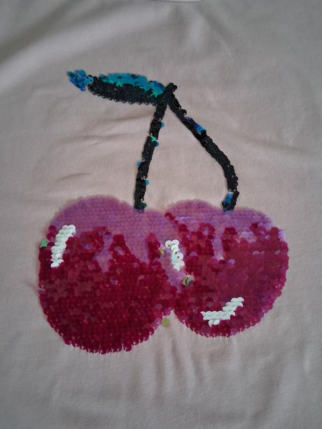 Tričko s čerešňami, m