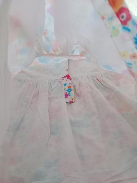 Kvetinové šaty, f&f,74