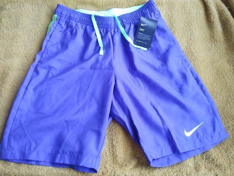 Šortky, nike,xs