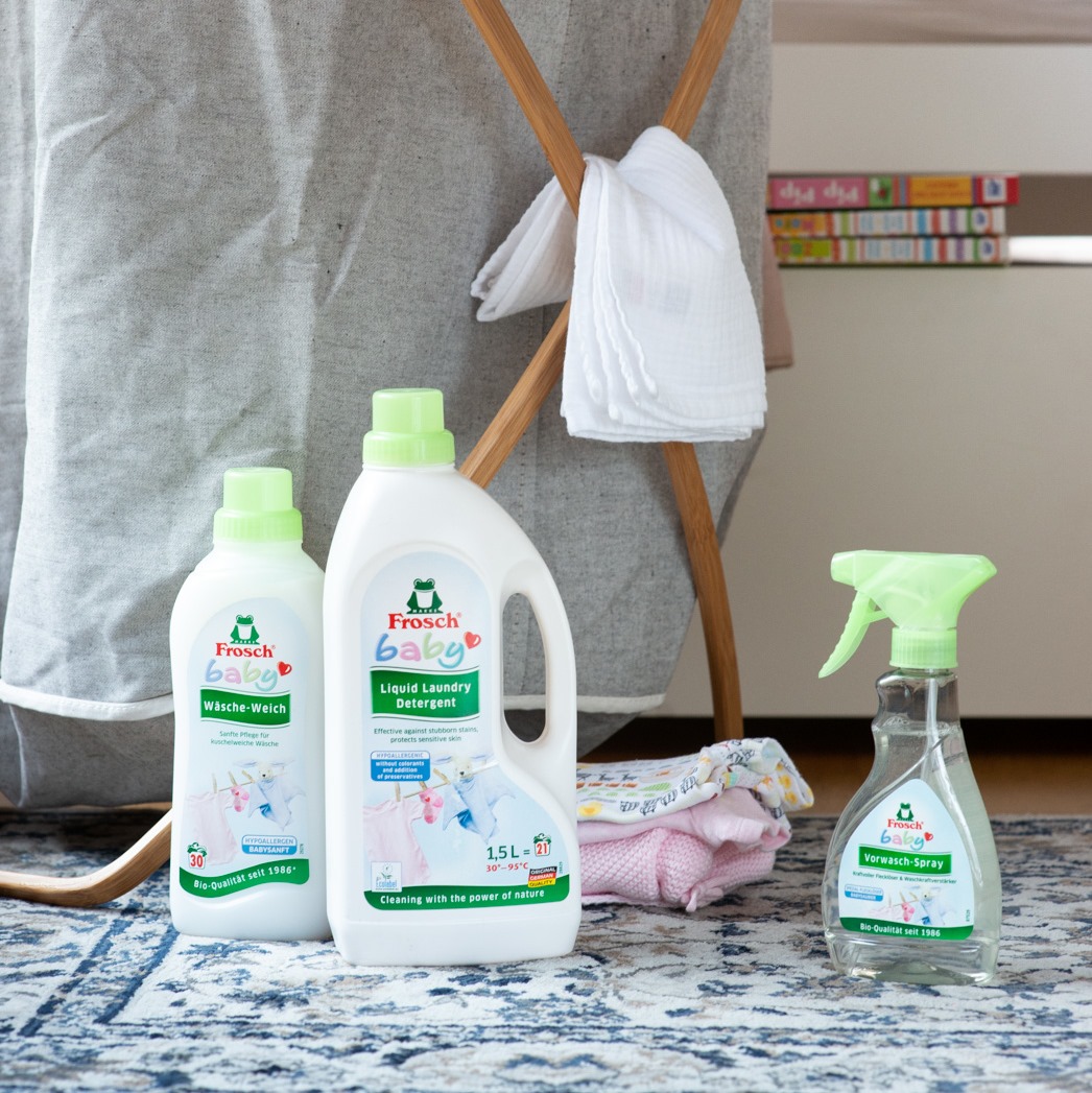 Frosch Baby Sprej na škvrny na dojčenskej bielizni (EKO, 300 ml)