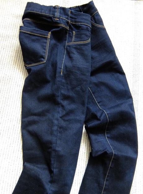 Tmavomodré úzke rifle, takko,158