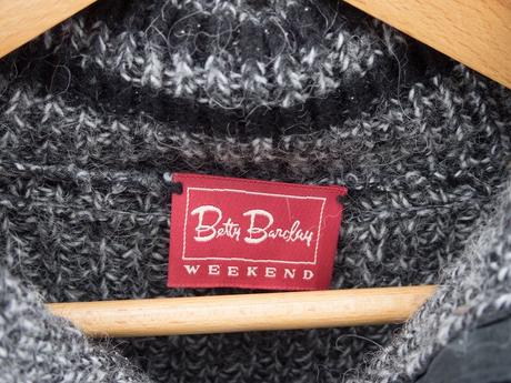 Betty barcley  kvalitný pulóver so stojačikom, l