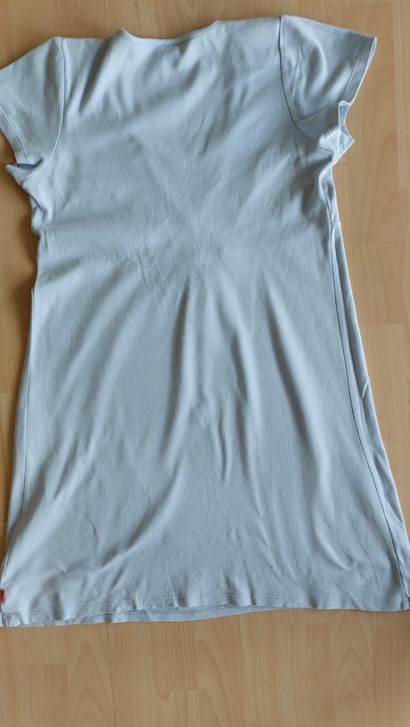 Kojenecká nočná kosela, l