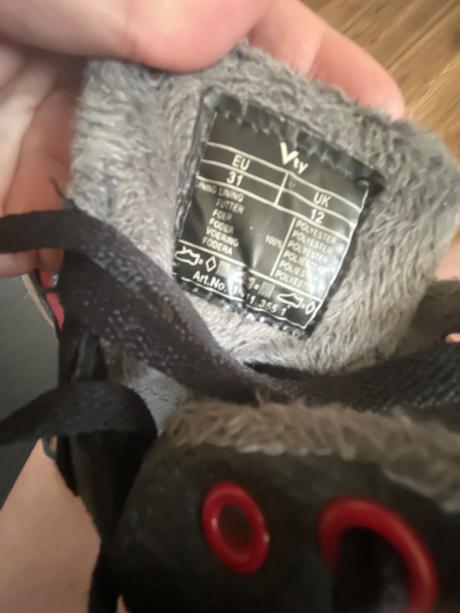 Zateplené tenisky, 31