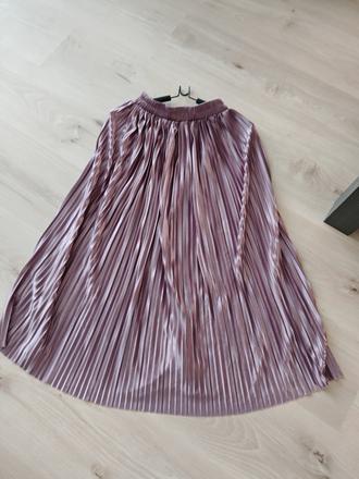 Používaná midisukna staroruzova uni, 