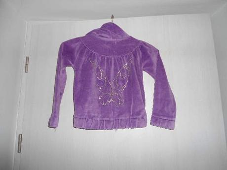 Velurova mikina, 116