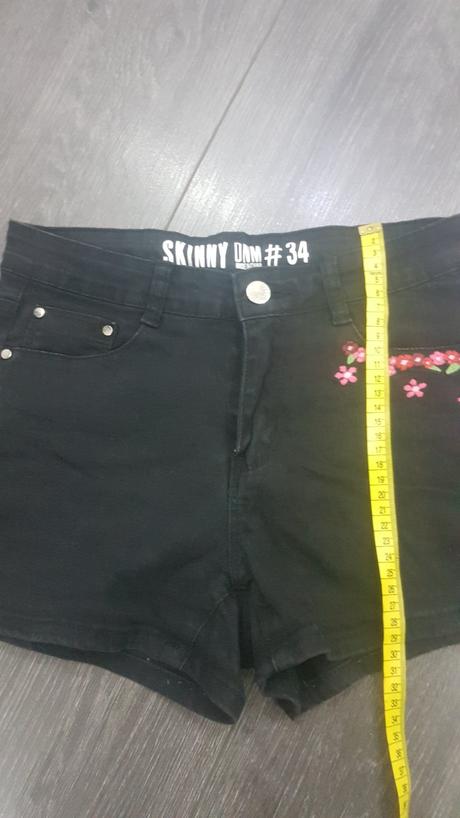 Damske kratasy velk.34, 34