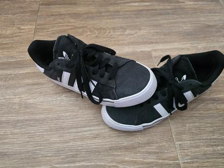Botasky č.40, adidas,40