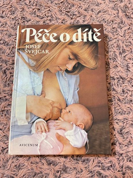 Krásna stará retro kniha péče o dítě švejcar josef, 