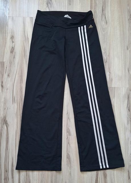 Nohavice  adidas č.38, adidas,38