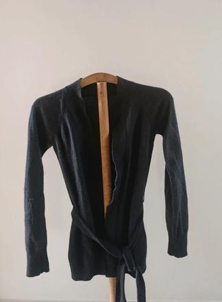 Dámsky sveter-kardigán, m