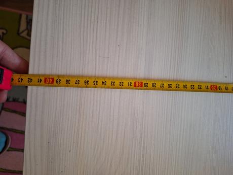 Skrinka/nočný stolík ariel, 