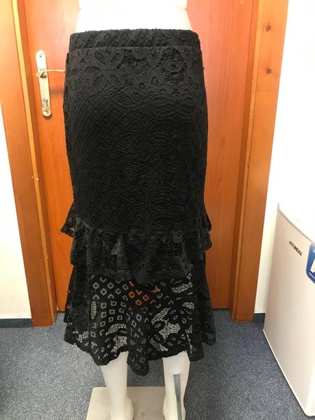 Krajková sukňa s volánom, 40/42, bonprix,40