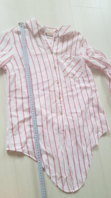 Pásikové blúzky, 38