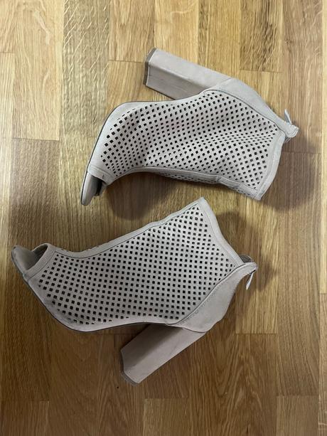 Mega topánočky, 37