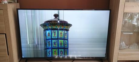 Televízor lg 55uq7500 - na náhradné diely, lg