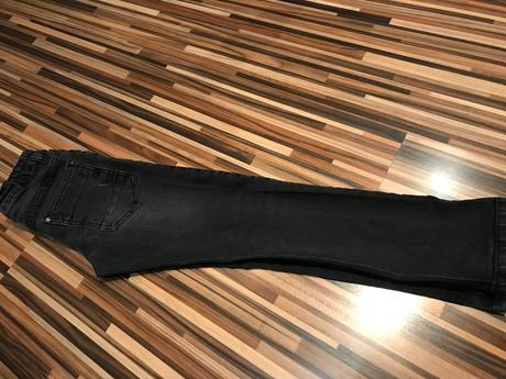 Čierne rifle, pepperts,134