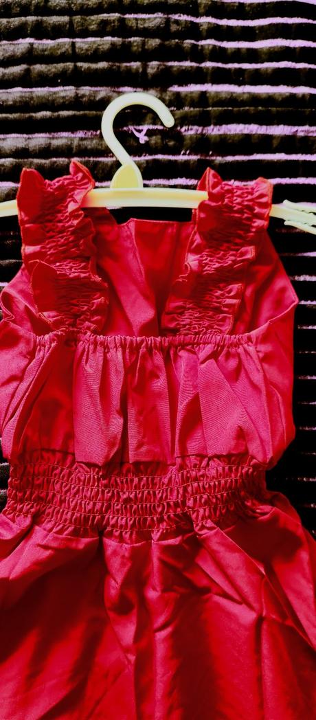 Cervene slavnostne saty 128, 122 / 128