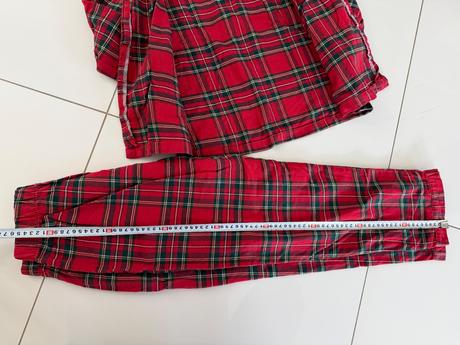 Vianočné pyžamo, h&m,140