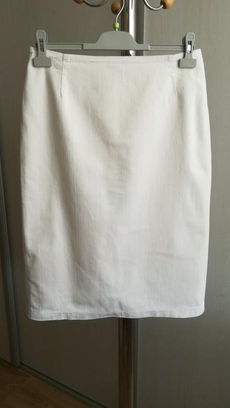 Dámska ľanová sukňa, m