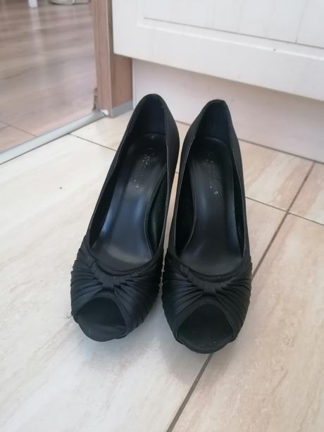 Topánky na podpätku, 39