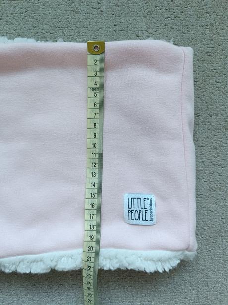 Nákrčník / tunel little people, little people