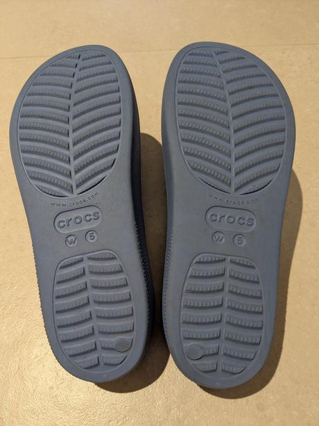 Šľapky na platforme crocs, crocs,35