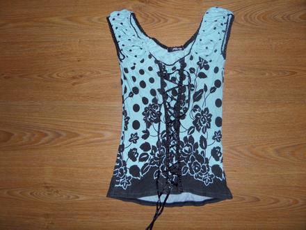 Tričko so šnurovačkou, m