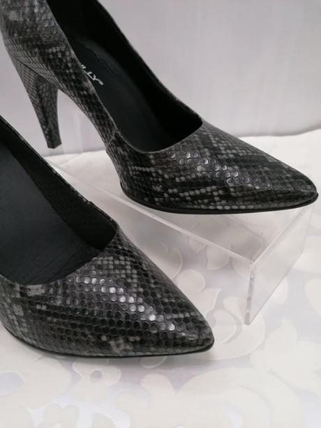 Dámska lodička zn.piccadilly 20500138 z, 36 / 40 / 41