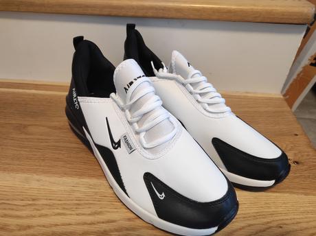 Sportove tenisky, 45