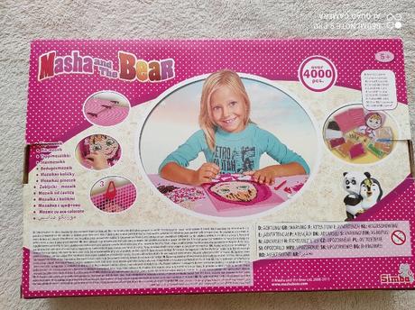 Mozaika máša a medveď,