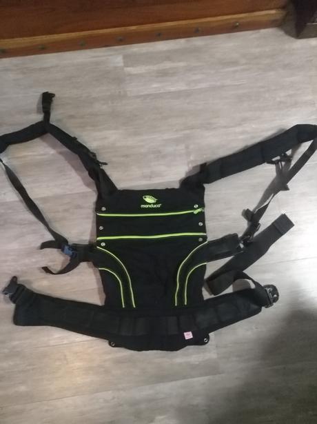 Detsky nosic manduca, manduca