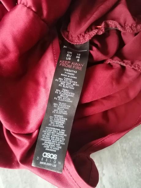 Bordové sexi šaty asos v36, pružné, 36