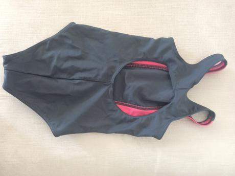 Plavecké plavky, 116