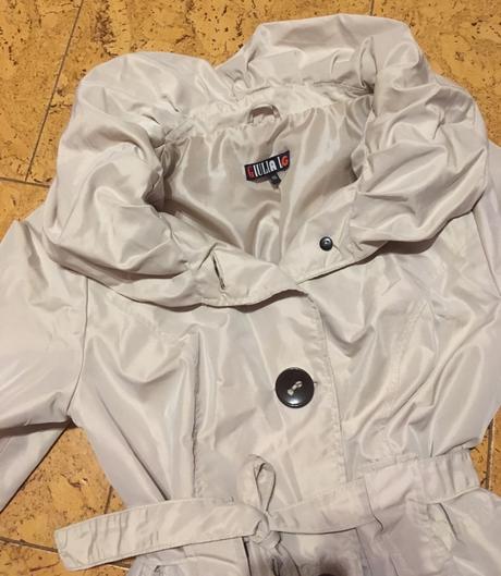 Ľahký trendový kabát, 40