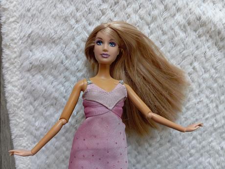 Barbie fashion fever 2007, 