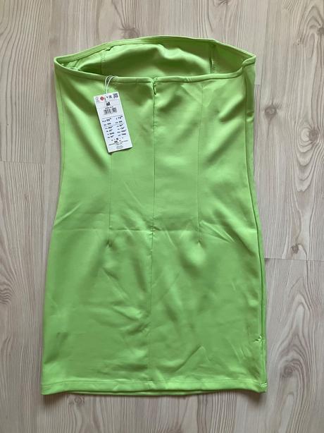 Dámske nové limetkovo  letné šaty bez ramienok, m