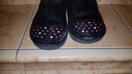 Huculky, skechers,25