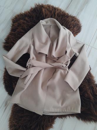 Dámsky jarný kabát, 