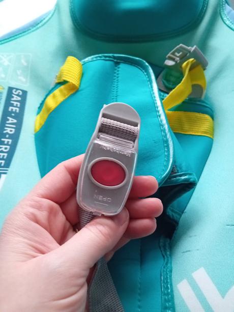 Mambo baby nenafukovaci plavak,