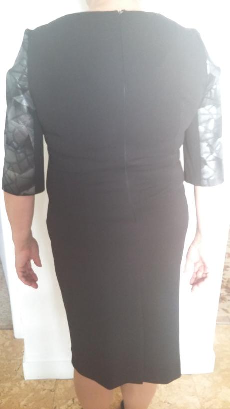 Krasne spolocenske saty, 46