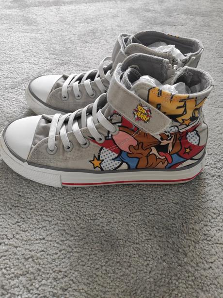 Tenisky tom and jerry, 32