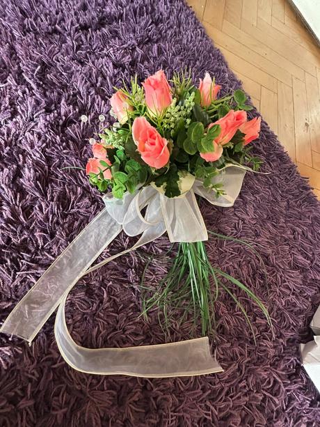 Svadobná kytica + pierko,