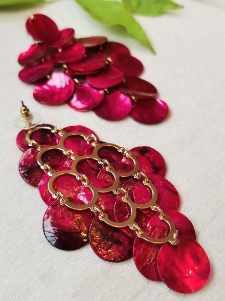 Bijou brigitte - cyklaménové náušnice z mušličiek, bijou brigitte