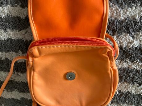 Crossbody kabelka,