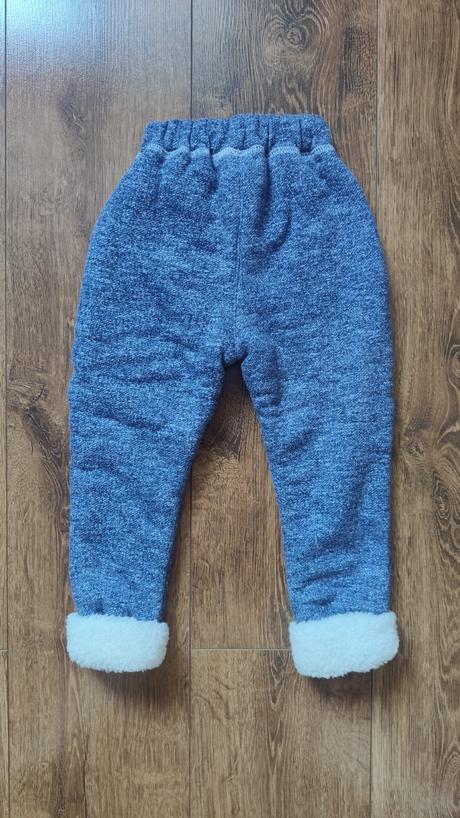 Extra hrejivé tepláčiky, veľ. 110, 110