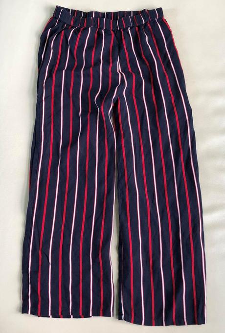 134 next nohavice, trisvrtaky,9 r., next,134