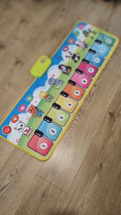 Hudobná hracia podložka pre najmenších, 