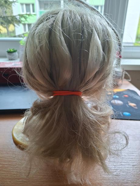 Česacia hlava baby born, 