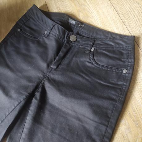 Čierne koženkové nohavice, reserved,36